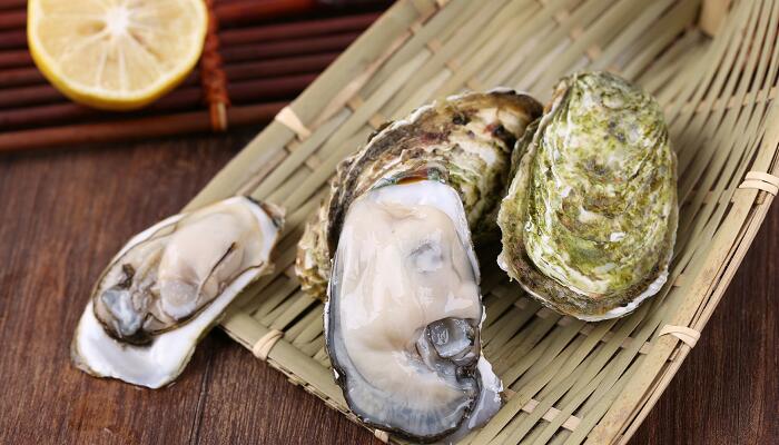 生蚝里面绿色的能吃吗 生蚝里面绿色的可以吃吗 生蚝里面绿色的能吃吗 生蚝里面绿色的可以吃吗