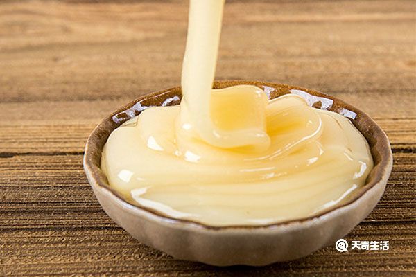 枇杷蜜的功效与作用 枇杷蜜的功效与作用是什么