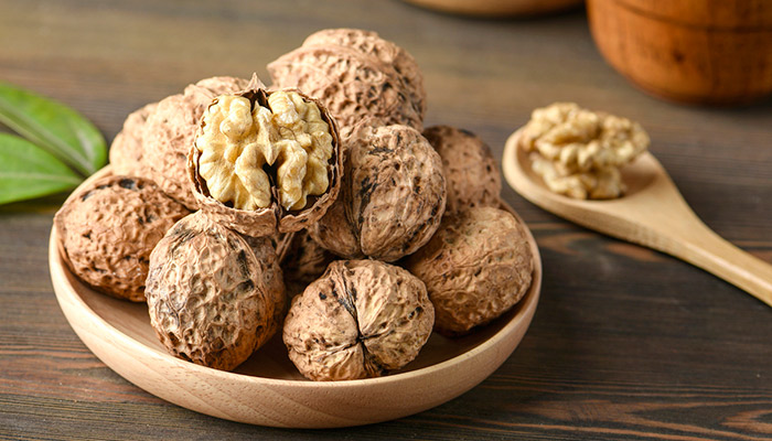 核桃和什么不能一起吃 核桃与什么食物相克