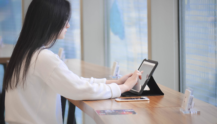 身穿鳞甲是什么动物 鳞甲目动物有哪些