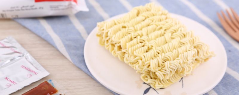 过期方便面还能吃吗 过期方便面可不可以吃