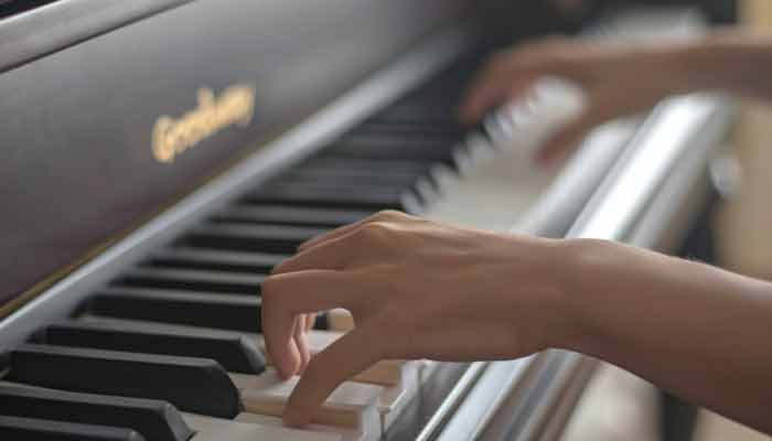 钢琴指法口诀  钢琴指法口诀有哪些