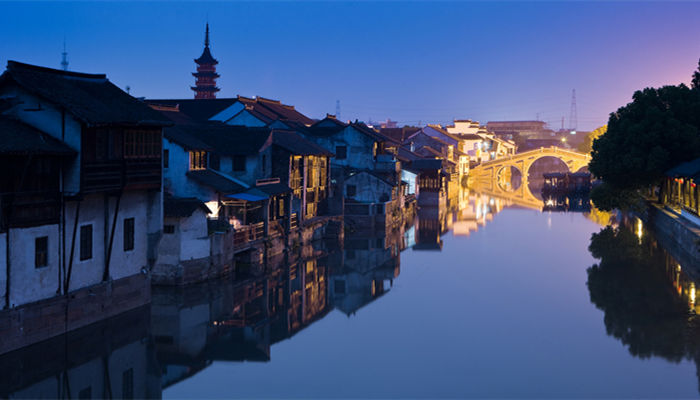 昆山属于上海还是苏州 昆山现在属于上海还是苏州