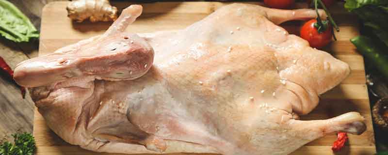 鸭汤要不要焯水 炖鸭子焯水的原因