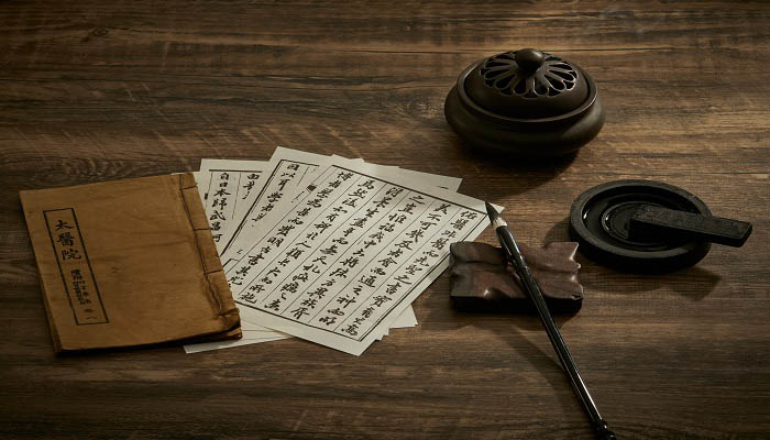 三九天穿裙子的歇后语是什么 三九天穿裙子的歇后语是指什么