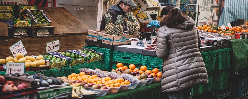 响应国家号召摆地摊的说说 响应号召摆摊如何发说说
