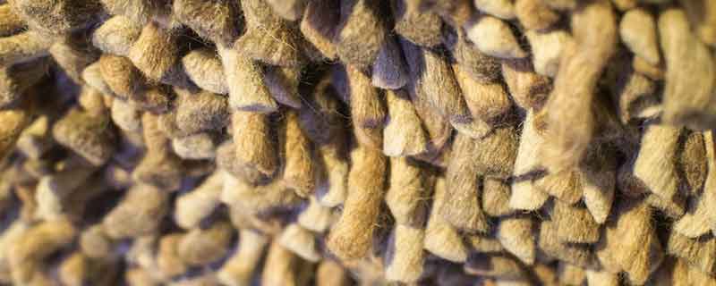 拖把上的头发怎么清理 如何去除拖把上的头发