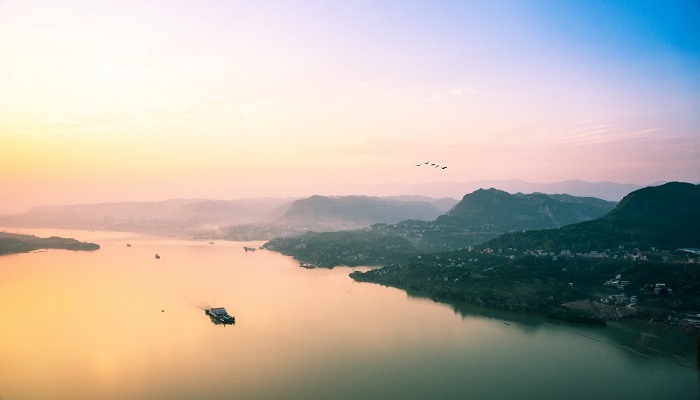 三峡大坝是哪一年建成 三峡大坝建于哪一年