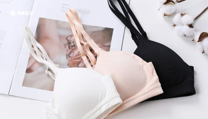 罩杯abcd怎么分大小 ABCD那个罩杯更小