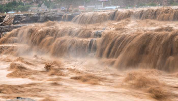黄河大合唱是谁写的 黄河大合唱是谁的作品