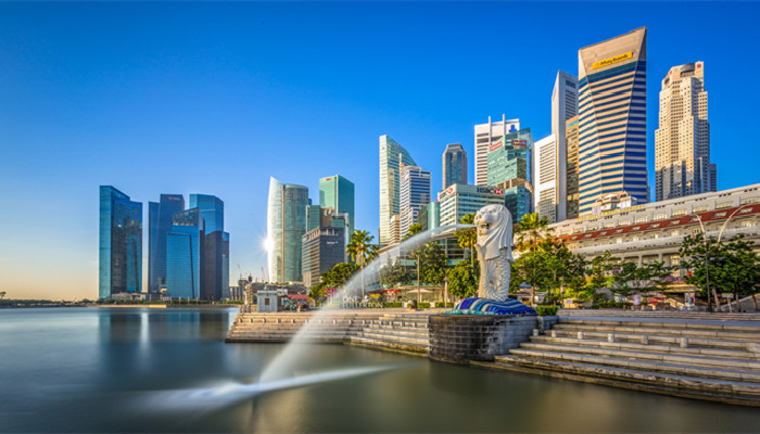 新加坡处于什么海峡 新加坡的经济支柱