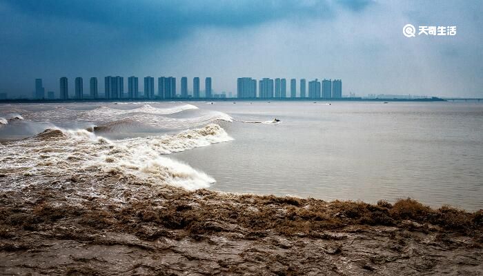 钱塘江观潮时间 钱塘江几月份观潮