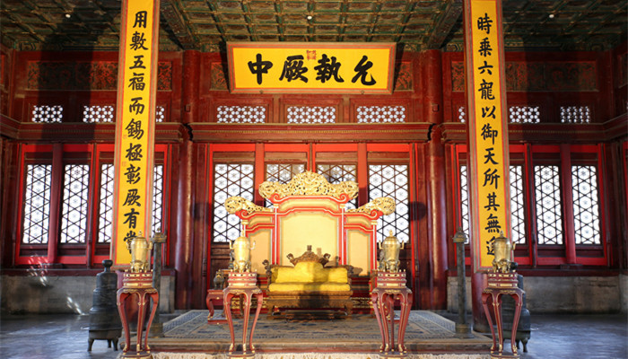 秦国后面是什么朝代 秦国前面是哪个朝代