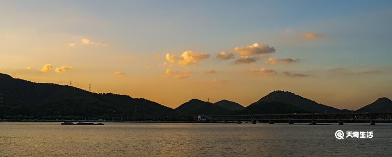 钱塘江观潮时间 钱塘江几月份观潮