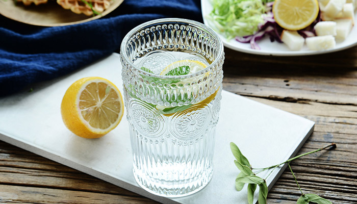 柠檬水用多少度的水泡 柠檬水用多少度的水泡合适 柠檬水用多少度的水泡 柠檬水用多少度的水泡合适