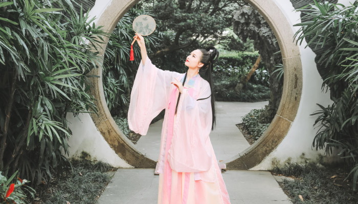 十二星座的汉服 适合十二星座的汉服有哪些