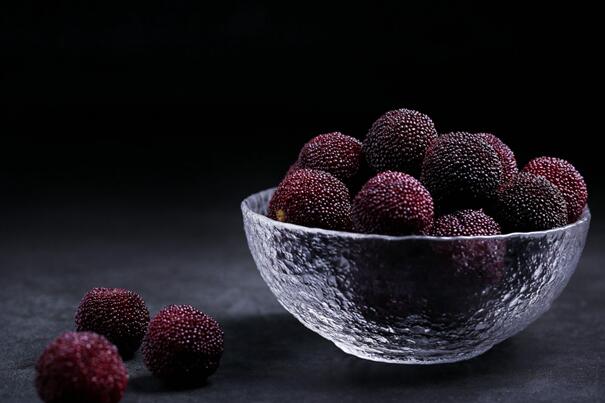 杨梅冰冻一年可以吃吗 杨梅冷冻可以放多久