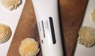 氨基酸洗面奶洗脸时没泡吗 氨基酸洗面奶洗脸时没泡吗怎么办