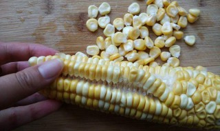 手剥干玉米的方法（快速剥干玉米的方法）