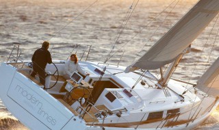 摩托艇的保养方法（摩托艇的保养方法视频）