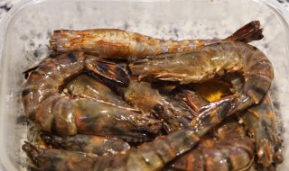 解冻大虾的方法 解冻大虾什么办法最好
