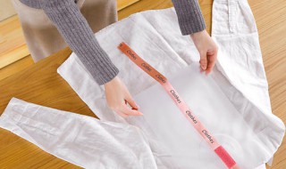 衣服叠折的方法 衣服叠折的方法图片
