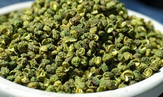 青花椒与麻椒的区别（青花椒和麻椒的区别）