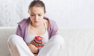 吃凉的胃疼怎么办（喝酒吃凉的胃疼怎么办）