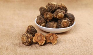 玛卡泡酒的功效与作用（桑葚和玛卡泡酒的功效与作用）