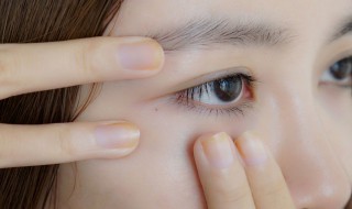 如何去除眼角皱纹（去除眼角皱纹的小妙招）