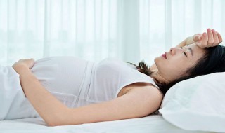 坐月子的吃公鸡还是吃母鸡 坐月子的吃公鸡还是吃母鸡?