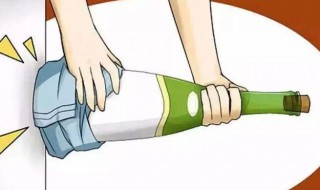 红酒怎么开瓶塞（红酒怎么开瓶塞没工具）