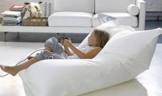 宅女是什么意思（资深宅女是什么意思）