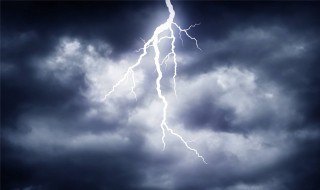 一道闪电的能量多少度电 一道闪电的能量多少度电量