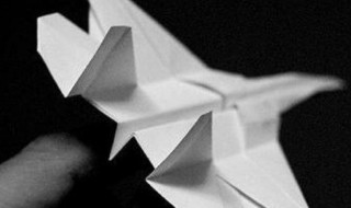 叠飞机的不同方法 叠飞机的不同方法图解