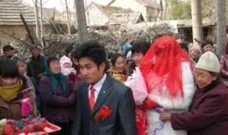 第一次见女方家长带什么礼物好（第一次见女方家长带什么礼物好预算多少合适）