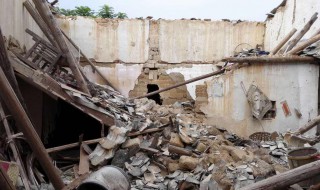 梦见房子倒塌 梦见房子倒塌自己逃出来了