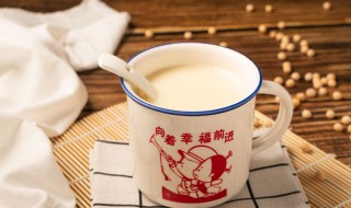 榨汁机可以榨豆浆吗 美的榨汁机可以榨豆浆吗