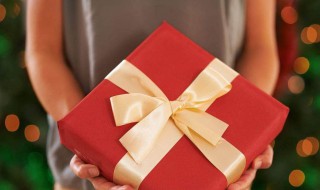 生日送什么礼物 送女性朋友什么生日礼物比较好