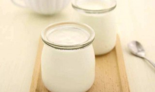 孕妇喝酸奶好还是纯牛奶好 孕妇喝酸奶好还是纯牛奶好?有什么依据吗?