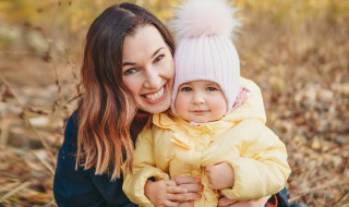 如何正确地夸奖孩子（应该怎样夸奖孩子）