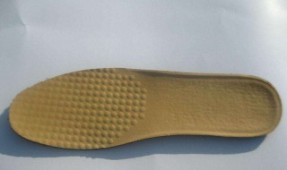 鞋垫老跑怎么办的妙招（鞋垫总是跑有什么小妙招）