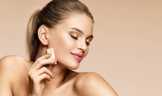 化妆细腻光滑的小窍门 化妆如何化得光滑细腻