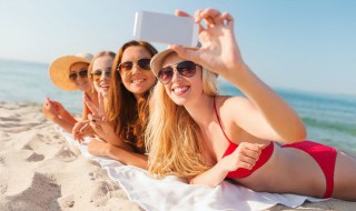 自拍的简单技巧（自拍的简单技巧视频）