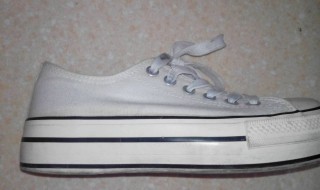 鞋边变黄了怎么变白最有效方法 鞋边变黄了怎么变白最有效方法橡胶底