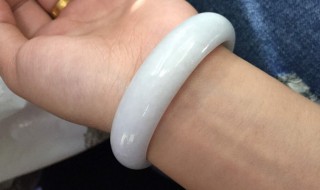 玉手镯取下来的方法 玉手镯怎样取下来