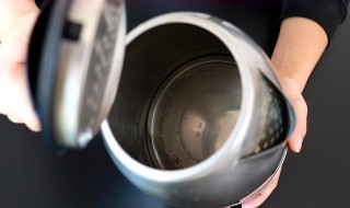 白醋除水垢方法 小苏打加白醋除水垢方法