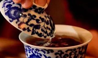 盖碗茶正确的喝法 盖碗茶正确的喝法图解视频