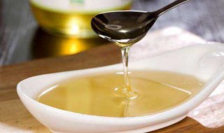 油菜花蜂蜜怎么辨别真假（油菜花蜂蜜怎么辨别真假视频）