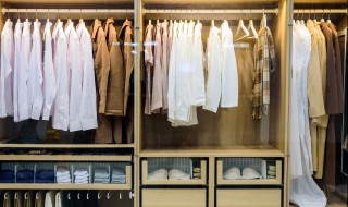 如何正确选购衣柜（如何正确选购衣柜材料）